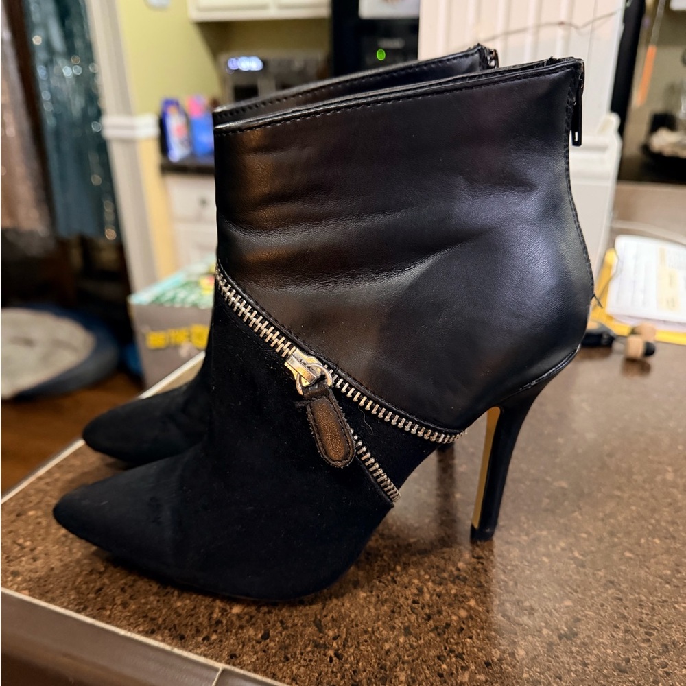 Rock & Republic Black Heeled Boots with Zipper Detail
